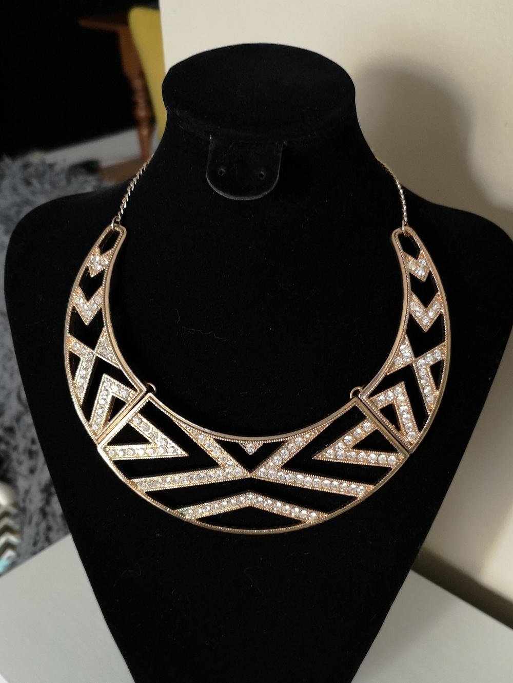 Beautiful Estate Jewelry Statement Necklace Art Deco Style Gold Rhinestones